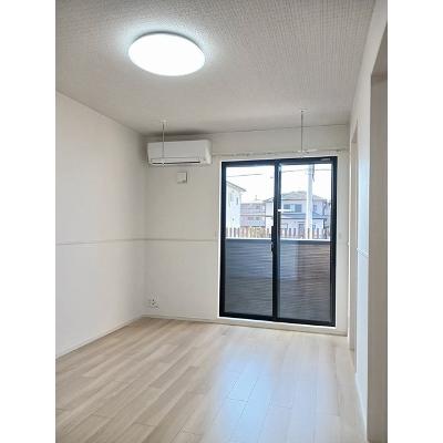 グリチネ 101【管理NO：1-027847301-01010】 ★家具家電は申し込み後に搬入します★ ★2026年11月中旬入居可能★の物件画像