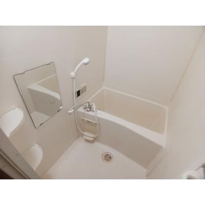 マ．メール．ロア 102【管理NO：1-011171801-01020】 ★家具家電は申し込み後に搬入します★の物件画像