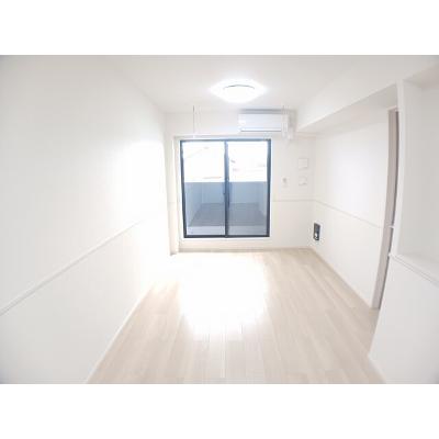 ルーチェ　エテルノ 203【管理NO：1-028136301-02030】 ★家具家電は申し込み後に搬入します★ ★2027年01月下旬入居可能★の物件画像