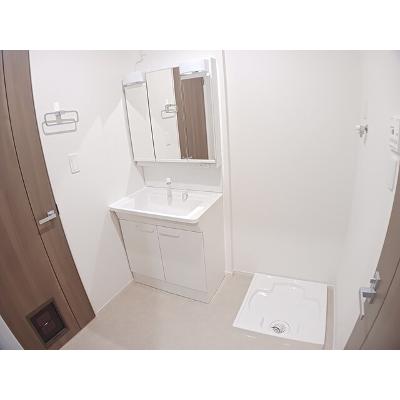 ルーチェ　エテルノ 203【管理NO：1-028136301-02030】 ★家具家電は申し込み後に搬入します★ ★2027年01月下旬入居可能★の物件画像