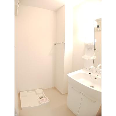 ネオ　ブリースⅢ 102【管理NO：1-017989103-01020】 ★家具家電は申し込み後に搬入します★ ★2026年10月下旬入居可能★の物件画像