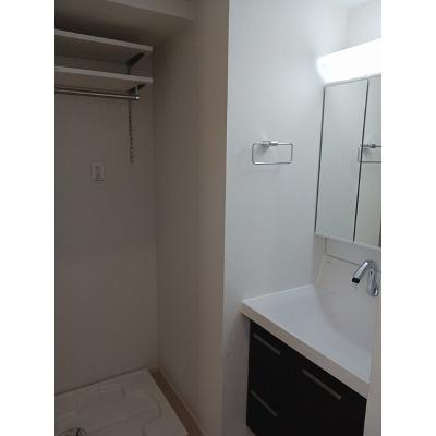 ルラシオン 102【管理NO：1-028072901-01020】 ★家具家電は申し込み後に搬入します★の物件画像