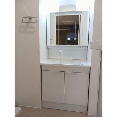 カーサ　ミオ　Ⅱ 101【管理NO：1-027640802-01010】 ★家具家電は申し込み後に搬入します★の物件画像