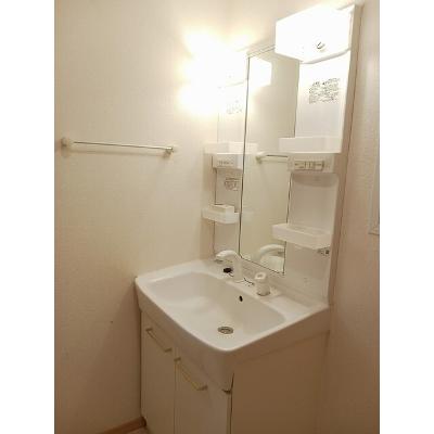サングレイスＢ 201【管理NO：1-016787101-02010】 ★家具家電は申し込み後に搬入します★ ★2026年10月中旬入居可能★の物件画像