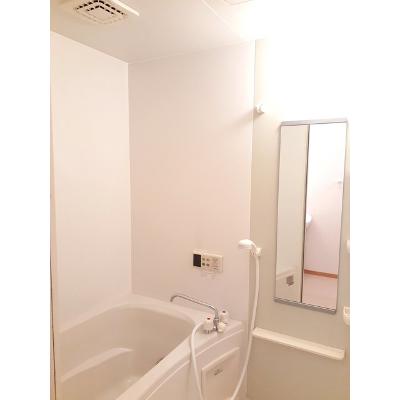 ラシ－ヌ 103【管理NO：1-012663601-01030】 ★家具家電は申し込み後に搬入します★ ★2026年11月中旬入居可能★の物件画像