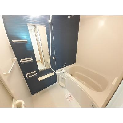 アイリス 102【管理NO：1-014972901-01020】 ★家具家電は申し込み後に搬入します★ ★2026年11月中旬入居可能★の物件画像