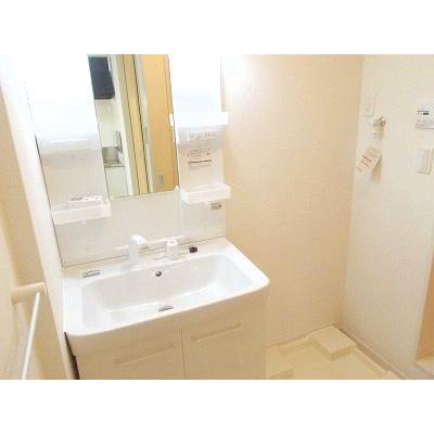 サンモール長柄 105【管理NO：1-023229401-01040】 ★家具家電は申し込み後に搬入します★ ★2026年11月下旬入居可能★の物件画像