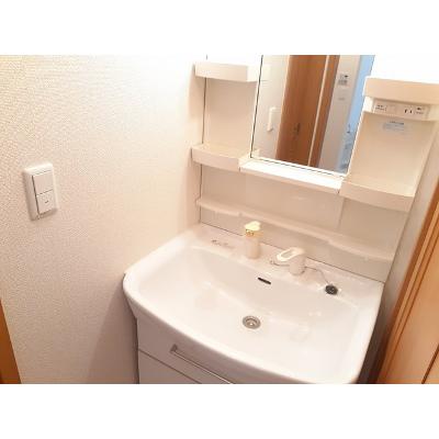 サンリットスクエア 112【管理NO：1-013491201-01100】 ★家具家電は申し込み後に搬入します★ ★2026年11月中旬入居可能★の物件画像