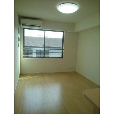 エテルノ・ベル 202【管理NO：1-024997101-02020】 ★家具家電は申し込み後に搬入します★ ★2026年10月下旬入居可能★の物件画像