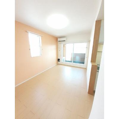 レスペヘリオスＣ 201【管理NO：1-017169503-02010】 ★家具家電は申し込み後に搬入します★ ★2026年12月中旬入居可能★の物件画像