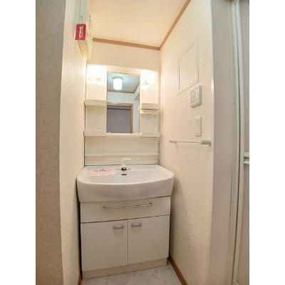コルネット　Ⅱ 202【管理NO：1-013029502-02020】 ★家具家電は申し込み後に搬入します★ ★2026年11月中旬入居可能★の物件画像