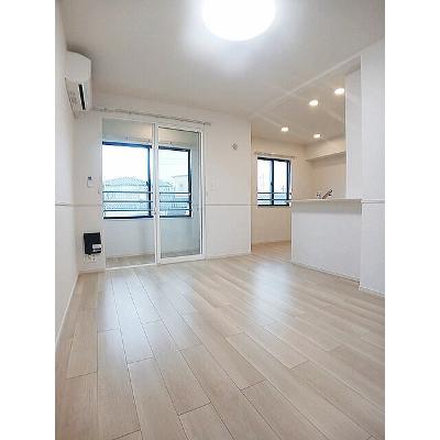 カルフール上津 204【管理NO：1-028458601-02040】 ★家具家電は申し込み後に搬入します★の物件画像