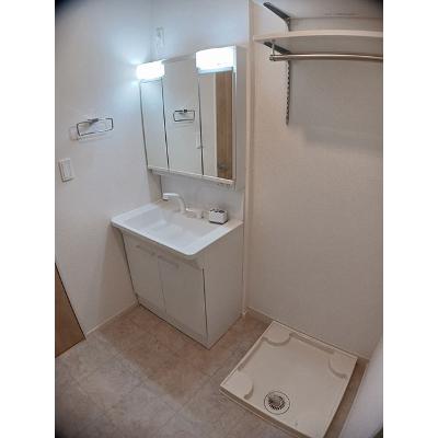 フローラ手鎌　Ⅳ 203【管理NO：1-027114604-02030】 ★家具家電は申し込み後に搬入します★ ★2026年12月中旬入居可能★の物件画像