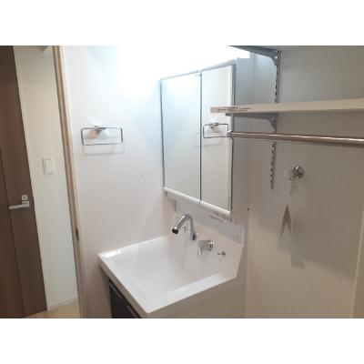 セラヴィ 101【管理NO：1-027703101-01010】 ★家具家電は申し込み後に搬入します★ ★2026年11月下旬入居可能★の物件画像