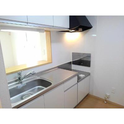 サンライズ・ビレッジＢ 102【管理NO：1-017068602-01020】 ★家具家電は申し込み後に搬入します★の物件画像