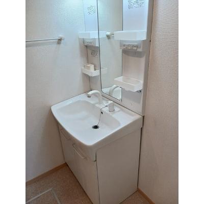サンリットヴィラ 202【管理NO：1-016571701-02020】 ★家具家電は申し込み後に搬入します★の物件画像