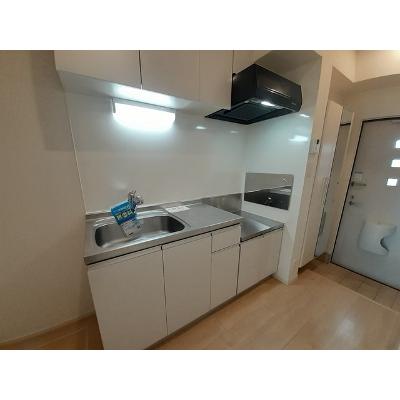 フィオーレ華 103【管理NO：1-022420201-01030】 ★家具家電は申し込み後に搬入します★ ★2026年10月下旬入居可能★の物件画像