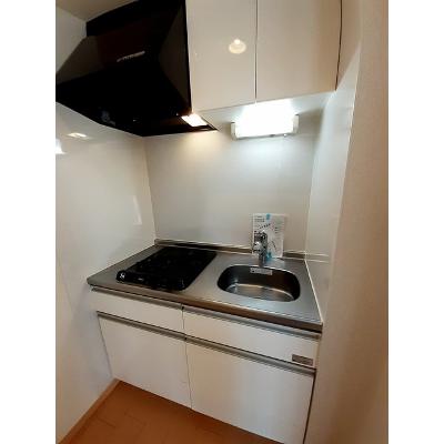 ゼット 301【管理NO：1-016826301-03010】 ★家具家電は申し込み後に搬入します★ ★2026年11月上旬入居可能★の物件画像