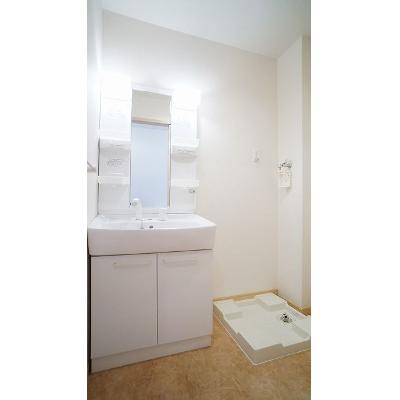 サニー　クレメント　Ⅱ 104【管理NO：1-016746102-01040】 ★家具家電は申し込み後に搬入します★ ★2026年11月上旬入居可能★の物件画像