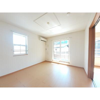 カーサ・セレーノ 201【管理NO：1-015393901-02010】 ★家具家電は申し込み後に搬入します★ ★2026年11月下旬入居可能★の物件画像