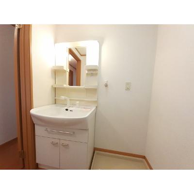 エストシャトーＡ 102【管理NO：1-012156901-01020】 ★家具家電は申し込み後に搬入します★ ★2026年12月上旬入居可能★の物件画像