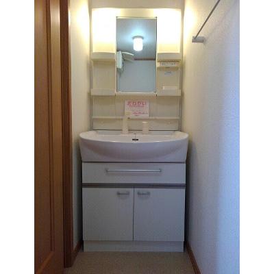 ラッフィナートⅡ 203【管理NO：1-014340102-02030】 ★家具家電は申し込み後に搬入します★ ★2026年11月下旬入居可能★の物件画像