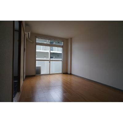 さくらハイツＢ 102【管理NO：1-004069602-01020】 ★家具家電は申し込み後に搬入します★ ★2026年11月中旬入居可能★の物件画像