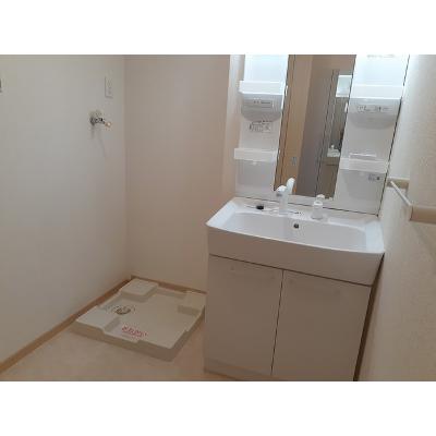 プリムローズ 102【管理NO：1-016567101-01020】 ★家具家電は申し込み後に搬入します★ ★2026年11月下旬入居可能★の物件画像