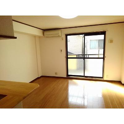 シューネス 202【管理NO：1-012722401-02020】 ★家具家電は申し込み後に搬入します★ ★2026年11月下旬入居可能★の物件画像