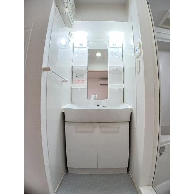 ローズ 303【管理NO：1-018653401-03030】 ★家具家電は申し込み後に搬入します★ ★2026年10月下旬入居可能★の物件画像