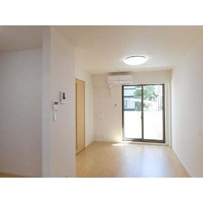 メゾン・ヴァリエ 103【管理NO：1-023780901-01030】 ★家具家電は申し込み後に搬入します★ ★2026年11月上旬入居可能★の物件画像