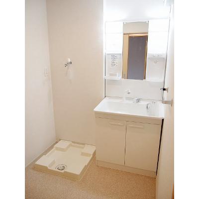 セロシア　雨池 201【管理NO：1-020887101-02010】 ★家具家電は申し込み後に搬入します★の物件画像