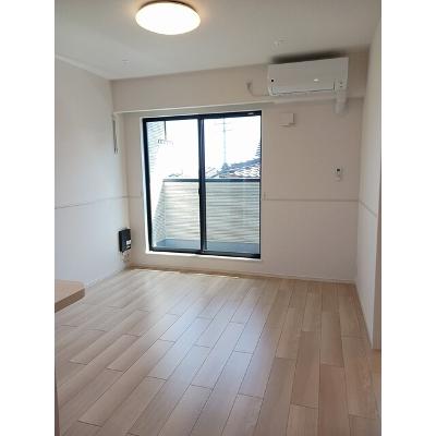 フィオーレカスミⅡ 201【管理NO：1-027840202-02010】 ★家具家電は申し込み後に搬入します★の物件画像