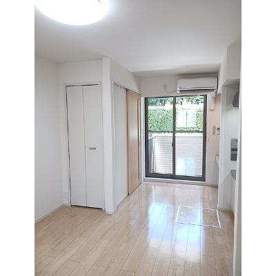 リュミエール 102【管理NO：1-022097001-01020】 ★家具家電は申し込み後に搬入します★の物件画像