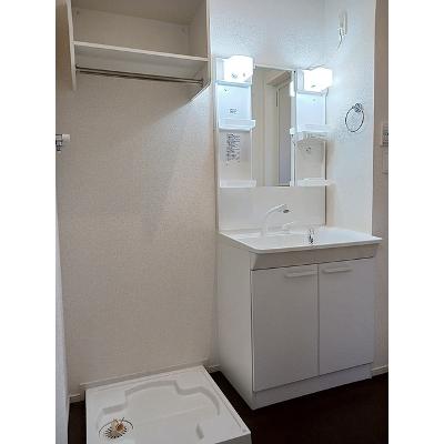 リュミエール 102【管理NO：1-022097001-01020】 ★家具家電は申し込み後に搬入します★の物件画像