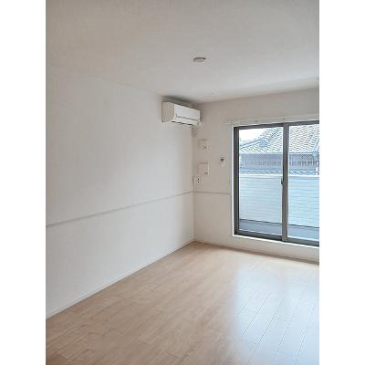 オレガノ 202【管理NO：1-023914901-02020】 ★家具家電は申し込み後に搬入します★の物件画像