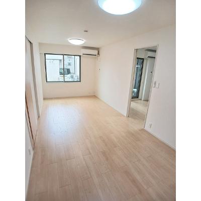 ＲｉｒｉａⅦ　Ⅶ 101【管理NO：1-024746001-01010】 ★家具家電は申し込み後に搬入します★の物件画像