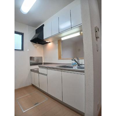 プランドール　ソフィア 104【管理NO：1-017058801-01040】 ★家具家電は申し込み後に搬入します★の物件画像