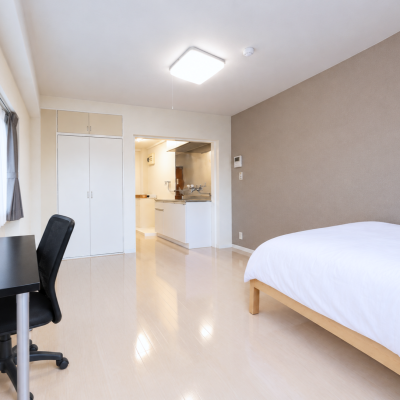【J’sマンスリー橋本 305】10月27日より入居可🌟厚さ20㎝高密度ポケットコイルマットレス使用！最寄り駅徒歩6分・橋本駅始発あり！新横浜駅まで直通約35分☆【インターネット無料】の物件画像
