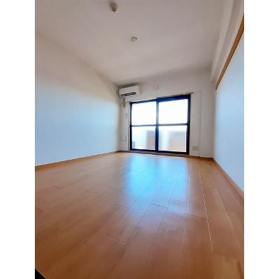 カレント 602【管理NO：1-011944401-06020】 ★家具家電は申し込み後に搬入します★ ★2026年11月上旬入居可能★の物件画像