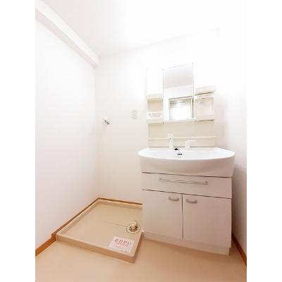 カレント 602【管理NO：1-011944401-06020】 ★家具家電は申し込み後に搬入します★ ★2026年11月上旬入居可能★の物件画像