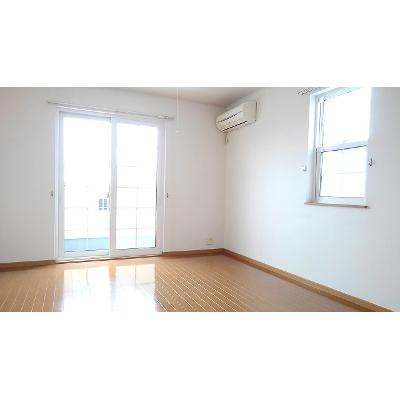 ヴィラージュ 103【管理NO：1-014144901-01030】 ★家具家電は申し込み後に搬入します★の物件画像
