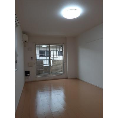 エステランサ 201【管理NO：1-017856201-02010】 ★家具家電は申し込み後に搬入します★ ★2026年11月下旬入居可能★の物件画像