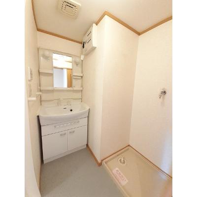 ソレアード 202【管理NO：1-012887101-02020】 ★家具家電は申し込み後に搬入します★の物件画像