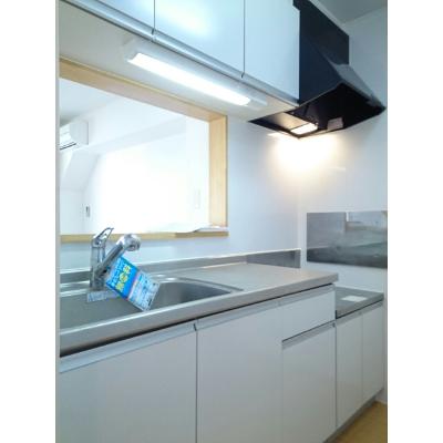 プレスティージュ　スッド 201【管理NO：1-015020701-02010】 ★家具家電は申し込み後に搬入します★ ★2026年11月中旬入居可能★の物件画像