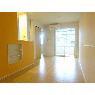 クローバー 102【管理NO：1-023937901-01020】 ★家具家電は申し込み後に搬入します★ ★2026年10月下旬入居可能★の物件画像