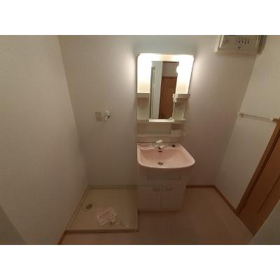 フォーシーズン赤坂 102【管理NO：1-012552601-01020】 ★家具家電は申し込み後に搬入します★ ★2026年11月下旬入居可能★の物件画像