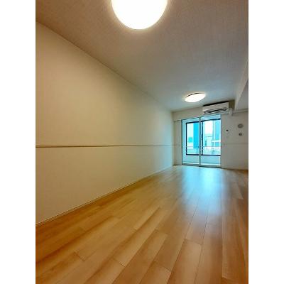 葉月 105【管理NO：1-027611201-01040】 ★家具家電は申し込み後に搬入します★の物件画像