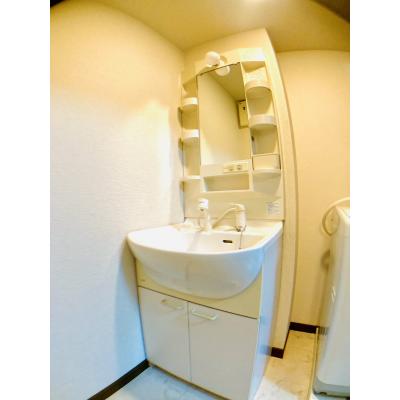 ひよこマンスリー本山見附【Bタイプ】（栄・名駅まで乗り換えなし。名古屋大学・日赤病院近くです！オートロック・駐車場付き物件！！）の物件画像