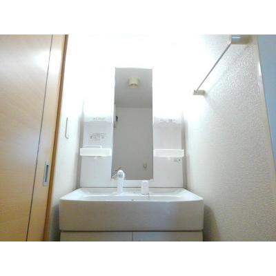 カーサ・セレノＡ 102【管理NO：1-017293601-01020】 ★家具家電は申し込み後に搬入します★ ★2027年01月下旬入居可能★の物件画像